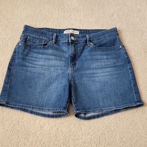Levis Signature Denim Shorts